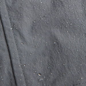 Nouvelle veste coupe-vent imperméable en toile pour homme avec logo personnalisé et poche avant pour une utilisation en extérieur - Product Image 6