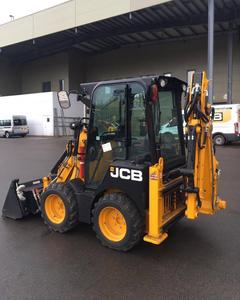 รถตักล้อยาง JCB 1CX รุ่น Retro พร้อมหัวตักดินด้านหน้าและด้านหลัง เครื่องจักรก่อสร้าง - Product Image 4