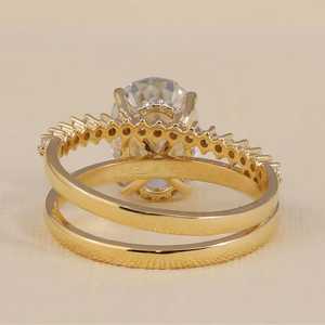 Anillo de Compromiso con Diamante Cultivado en Laboratorio, Joyería Fina, Piedras Laterales Talladas, Piedra Central de 2.25 Quilates, Ancho de Banda de 2.0 mm, Plata de Ley, Oro, VS1 - Product Image 1