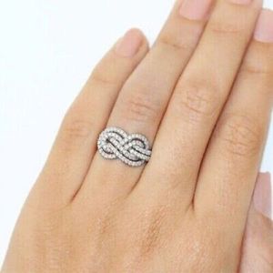 Anillo de compromiso de diamantes de moissanita de Plata de Ley 925, anillo de bodas de diamantes de moissanita de plata esterlina para exportar desde la India - Product Image 4