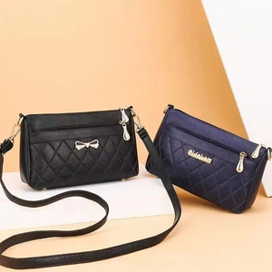 Fashion women's bag multi-layer large capacity women's single shoulder messenger bag Korean version diagonal small <b>square</b> bag - Product Image 5