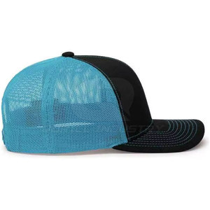 Casquette Snapback en Toile de Haute Qualité et Tendance avec Logo Brodé Personnalisé, Design Décontracté pour Hommes et Femmes - Product Image 3