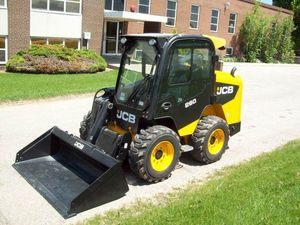 Minicargadora de ruedas JCB 260 - Product Image 4