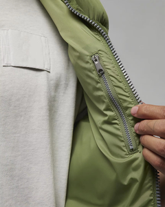 Chaqueta Acolchada Ligera sin Mangas para Hombre al por Mayor con Capucha Extra Grande y Diseño Acolchado con Logotipo Personalizado Cortavientos - Product Image 5