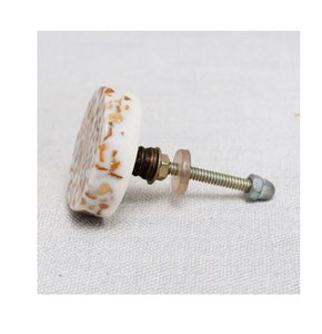 ลูกบิดตู้เรซินสำหรับแต่งตัวและตู้เสื้อผ้าลูกบิดเรซินขัดอย่างดีสำหรับเฟอร์นิเจอร์บ้านและห้องนั่งเล่นสำหรับขาย - Product Image 1