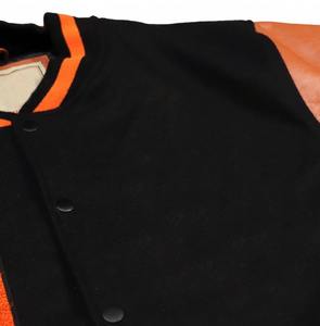 Veste universitaire en laine de haute qualité pour hommes, manches en cuir brodé en chenille, veste universitaire Letterman de baseball personnalisée - Product Image 6