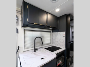 Modern Luxury Used 2020-2023 Coachmens RV Prism Select Class C Motor Home-Diesel RVs for Sale 4-6 Passengers Spacious Interior - Product Image 2