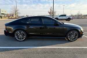 รถยนต์มือสอง Audi S7 Twin-Turbo V8 ปี 2016 ระบบขับเคลื่อนสี่ล้อ (AWD) สภาพดี - Product Image 2