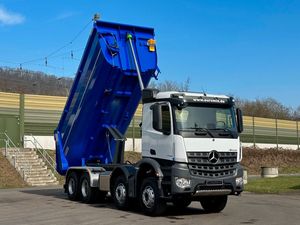 Camión Tractor Mercedes-Benz Arocs 4142 8x4 Diésel Euro 6, Transmisión Manual, Capacidad de Carga 31-40T, Volante a la Izquierda, Nuevo - Product Image 4