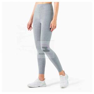 Vente en gros Personnalisé Femmes Gym Yoga Sport Legging Polyester Logo sur la Taille Tricoté Tissu Tissé - Product Image 3