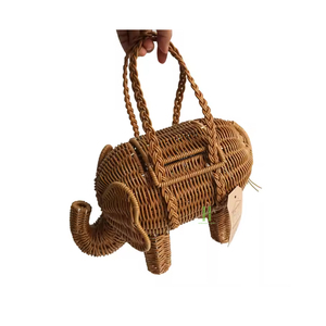Panier de rangement en rotin en forme d'éléphant fabriqué à la main emballage OEM de décoration de maison écologique au Vietnam - Product Image 3
