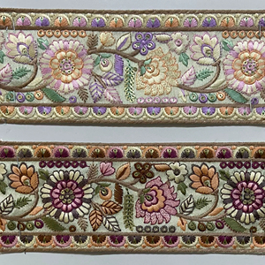 Elegante encaje bordado floral negro con detalles intrincados para vestidos de novia sofisticados y ropa de noche para bolsos de zapatos - Product Image 1