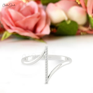 Bague unique en diamant noir taillé rond de 0.9mm faite à la main en or fin 14 carats bague minimaliste torsadée fabricant de bijoux approvisionnement direct - Product Image 2