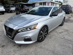 Nissan Altima 2.5 S-R FWD 2020 - Product Image 6