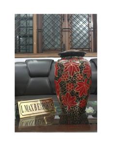 Urnes de crémation pour adultes faites à la main Urnes funéraires commémoratives en laiton de style unique Urnes de crémation en métal de style unique - Product Image 4