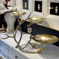 Support à gâteau rond en métal artisanal de luxe au design moderne, respectueux de l'environnement, certifié CE/EU, décoration pour mariage et restaurant