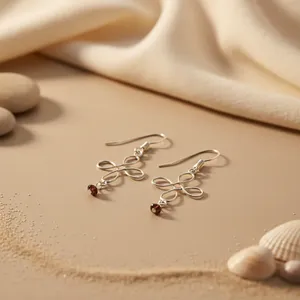 Colgante de cruz chapado en oro de 18 quilates, pendientes con borlas chapados en oro blanco para bodas y fiestas de mujer - Product Image 1