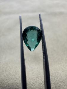 ลูกแพร์แซมเบียธรรมชาติ100% พรีเมี่ยมคุณภาพสูงสำหรับการใช้เครื่องประดับจากมรกตคุณภาพสูงพลอยหลวม - Product Image 4