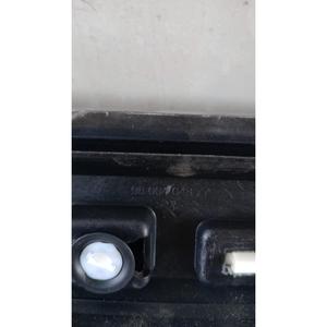 PEUGEOT 2008 1ère Série (13>) Moulure de montant arrière gauche 9806404877 YHX - Product Image 4