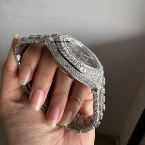 Montre Hip Hop Moissanite Diamant Givré Plaqué Or Blanc Modèle Carré Homme Prix Usine - Product Image 1