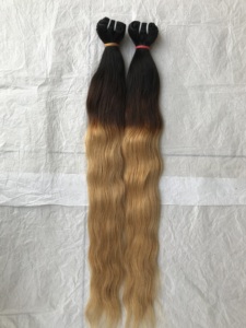 Extensions de Cheveux Ondulés Ombrés 22 pouces Qualité Supérieure 12A, Nouveaux Cheveux Vierges Indiens du Temple de Cambodge, Vente en Gros, Fournisseur Indien - Product Image 3