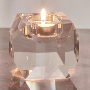 Portavelas de madera rústica Pantalla de mesa creativa Pilar votivo Linterna Acento para una decoración acogedora para el hogar - Product Image 6