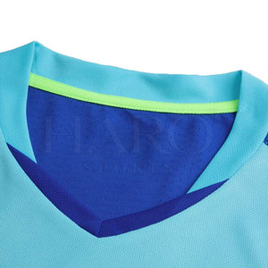 Uniforme de Fútbol con Logotipo Personalizado Disponible en Múltiples Tallas y Colores, Ideal para Escuelas, Clubes y Equipos Profesionales - Product Image 3