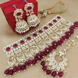 Collar de Gargantilla Kundan tradicional indio Premium con pendientes Jhumki y Maang Tikka Ideal para ocasiones festivas - Product Image 3