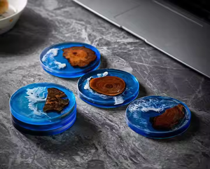 Ensemble de sous-verres en résine artisanale sous-verres artistiques et modernes avec motifs tourbillons parfaits pour le bar de bureau à domicile par ARTISAN CRAFT - Product Image 3