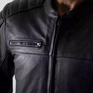 Veste de course en cuir noir pour hommes, épaule matelassée, coupe ajustée, style moto avec poche à fermeture éclair, détails pour motard, couleurs - Product Image 4