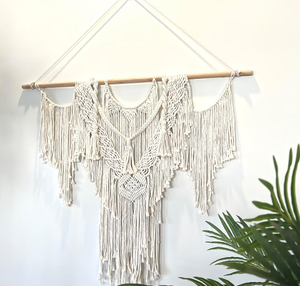 Nouveaux tapis muraux en macramé de coton faits à la main, décoratifs et artisanaux pour la maison, prix attractif - Product Image 1