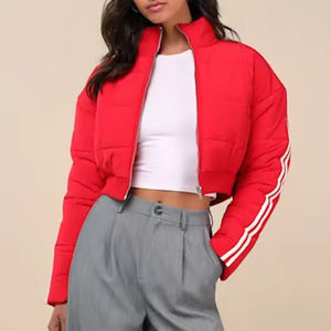 Chaquetas Cortas Acolchadas de Lujo para Mujer, Logotipo Personalizado Bordado, Chaqueta Corta de Invierno de Secado Rápido, Chaquetas Acolchadas - Product Image 2