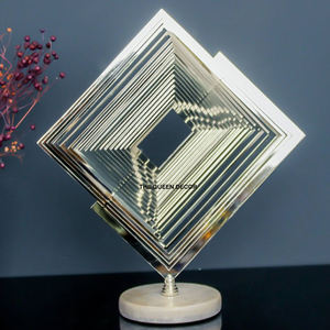 Bol décoratif en forme de coquille en aluminium artisanal abstrait, finition brillante, design vintage, écologique - Product Image 2