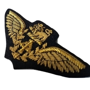 Badges brodés à la main personnalisés de l'aviation britannique des parachutistes sur tissu feutré avec fils de bullion pour blazers et autres uniformes - Product Image 3