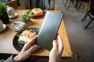 Vente en gros Organisateur de chéquier en cuir véritable Housses personnalisées Cadeau Chéquier Portefeuille LCR-0098 - Product Image 6