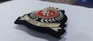 Insignes Wok brodés à la main Emblèmes en polyester avec fil métallique pour étiquettes de vêtement utilisant des techniques tissées - Product Image 6