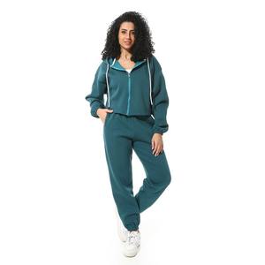 Survêtement pour femmes sur mesure avec logo personnalisé, de haute qualité, idéal pour le streetwear décontracté ou la tenue de sport pour femmes - Product Image 2