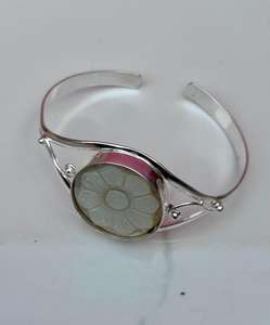 Pulsera hecha a mano de nácar de Plata de Ley 925, hermosa pulsera para mujer. - Product Image 3