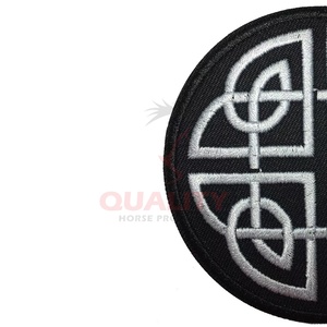 Vente en gros de patchs brodés à la main OEM ODM de créateur Logo personnalisé Matériau de bonne qualité Patchs de broderie personnalisés - Product Image 3