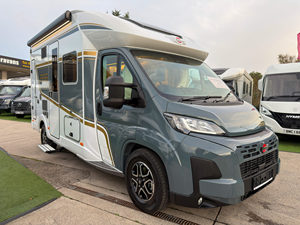 Autocaravana de Lujo Autopropulsada 4x4, Construcción de Aluminio, Capacidad para 4-6 Personas, Carga Útil de 3600 kg, Euro 6 - Product Image 6