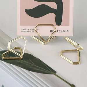 Latest Design Wholesale Metal Natural Polished Card <b>Holder</b> Metal Wedding Place Card <b>Holder</b> <b>Table</b> <b>Number</b> Stands <b>Holder</b> - Product Image 1