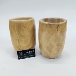 Jamun Wood Gobelet à boire direct pour les patients sucriers Bien-être ayurvédique Revêtement anti-corrosion réutilisable et écologique pour le quotidien - Product Image 1