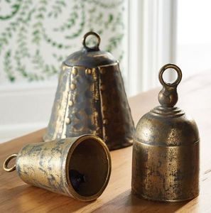 Juego de campanas de vaca modernas de latón AK de 3 campanas individuales con campanas atractivas de estilo Vintage con acabado rústico para decoración de Navidad - Product Image 1