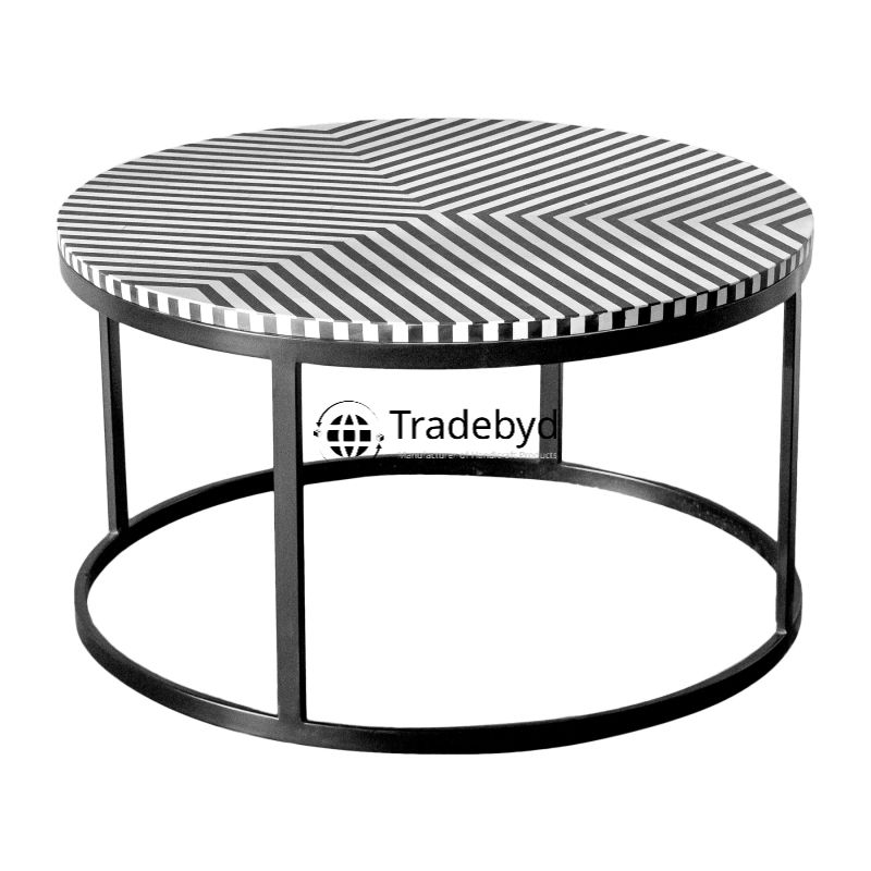 Available in different Colors