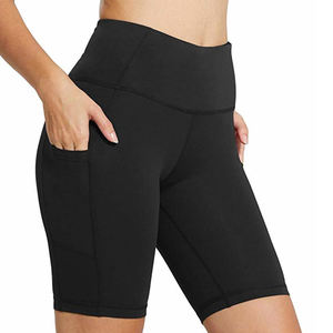 Short de gym personnalisé pour femmes avec ajustement sans couture pour les activités sportives d'entraînement de yoga et les séances d'entraînement de fitness quotidiennes - Product Image 4
