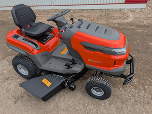 Tondeuse autoportée hydrostatique Husqvarna TS218T 24,5 CV 42 pouces, neuve et d'occasion, modèle 2026, pour jardin, à vendre - Product Image 3