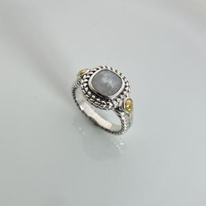 Anillo clásico de Plata de Ley 925 con piedras preciosas de piedra lunar, joyería unisex - Product Image 1