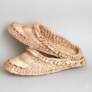 Sandalias de Jacinto de Agua Hechas a Mano de Primera Calidad en Varios Tamaños, Sandalias y Pantuflas al por Mayor - Product Image 6