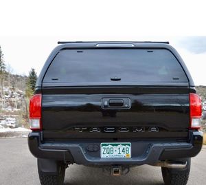 Tacoma TRD S-port Double Cab 4x4 d'occasion en bon état - Product Image 3