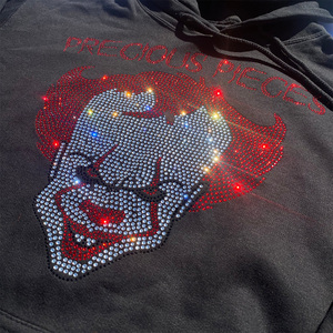 เสื้อฮู้ดดี้คุณภาพสูง แบบยูนิเซ็กซ์ ตัดเย็บอย่างดี ผ้าฝ้าย 100% ระบายอากาศได้ดี ประดับคริสตัลเต็มหน้า สำหรับงานสั่งทำแบบซิปเต็มตัว - Product Image 4